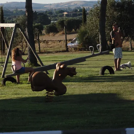 Farm stay Il Borgo Degli Ulivi Pescia Romana