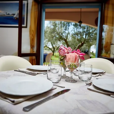 Il Borgo Degli Ulivi Farm stay *