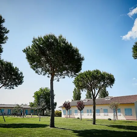 Il Borgo Degli Ulivi Farm stay *